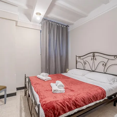 Guesthost - Santa Caterina Charming - Lovely In Apartmán
