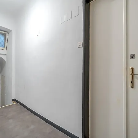 Santa Caterina Charming - Lovely In Genova