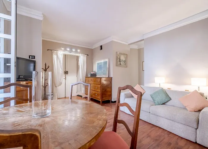 Guesthost - Santa Caterina Charming - Lovely In Apartmán *